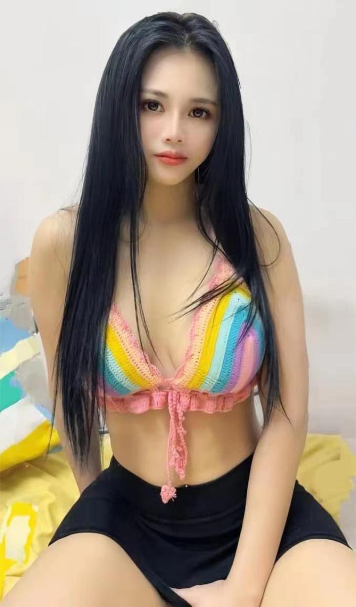 Mont Kiara escort - Ana