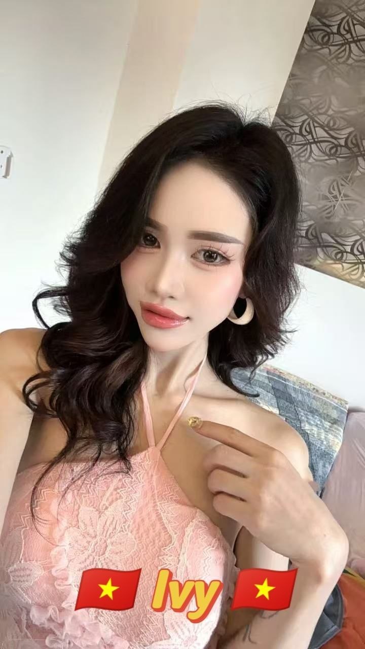 Puchong escort girl - Julia