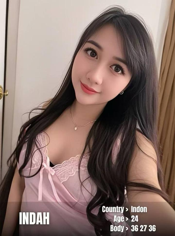 Setia Alam escort professional